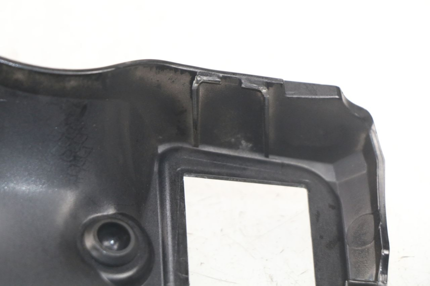 photo de COUVRE GUIDON ARRIERE MBK FLIPPER 115 (2013 - 2017)