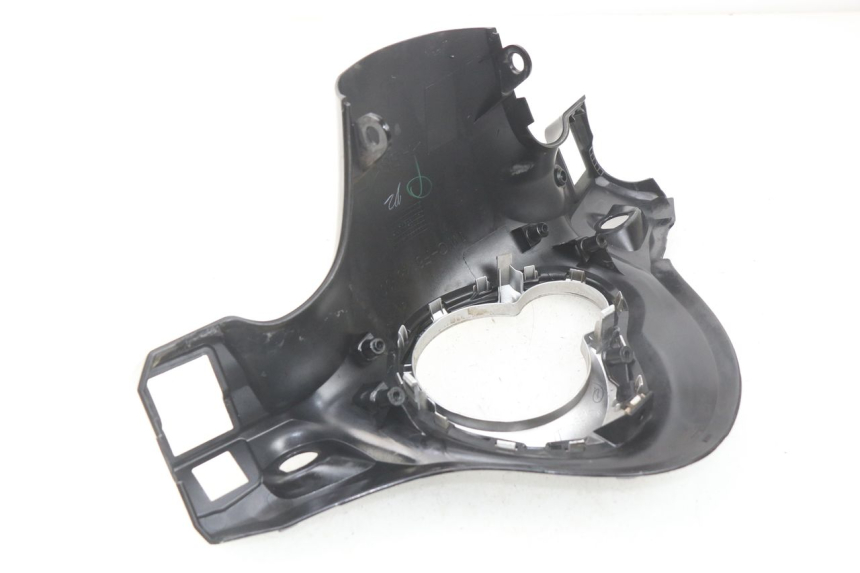 photo de COUVRE GUIDON ARRIERE MBK FLIPPER 115 (2013 - 2017)