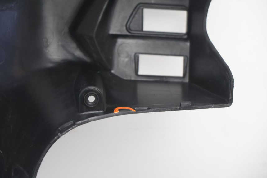 photo de COUVRE GUIDON ARRIERE KYMCO MOVIE S 125 (2009 - 2018) - Vue d’ensemble