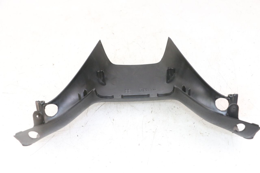 photo de COUVRE GUIDON ARRIERE PIAGGIO MP3 500 (2011 - 2015)