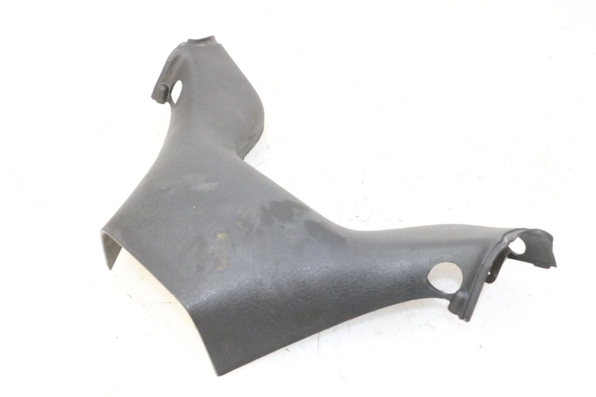 photo de COUVRE GUIDON ARRIERE PIAGGIO MP3 RL 250 (2007 - 2010)