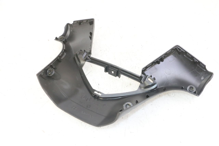 photo de COUVRE GUIDON ARRIERE GILERA NEXUS 125 (2009 - 2013)