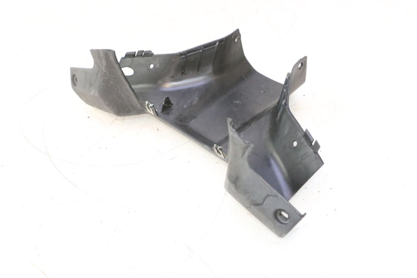 photo de COUVRE GUIDON ARRIERE MBK NITRO 50 (2004 - 2008) - Détail de la pièce