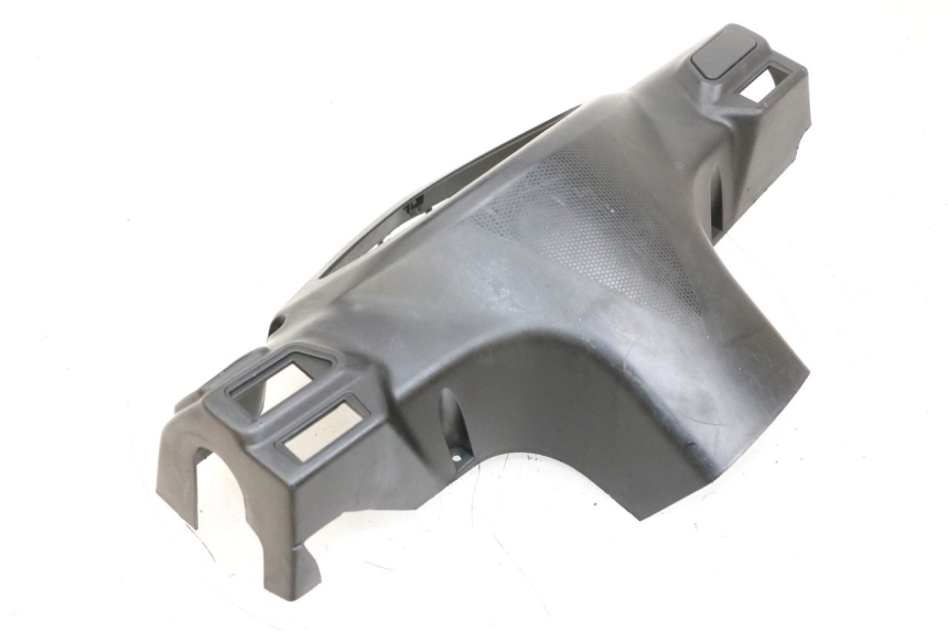 photo de COUVRE GUIDON ARRIERE SYM ORBIT III 3 4T 50 (2021 - 2025) - Zoom état d’usage