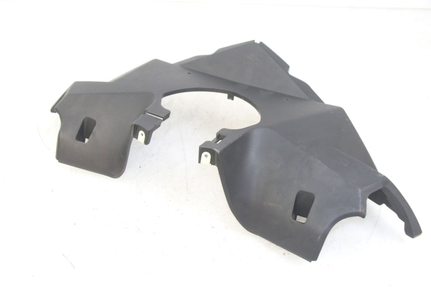 photo de COUVRE GUIDON ARRIERE PEUGEOT GEOPOLIS RS 125 (2007 - 2009)