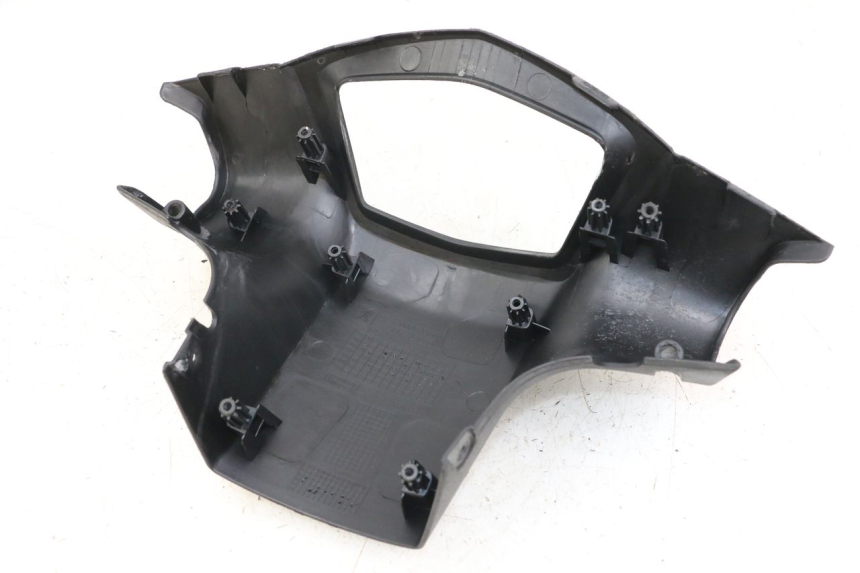 photo de COUVRE GUIDON ARRIERE PEUGEOT KISBEE 2T 50 (2018 - 2022)