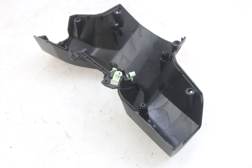 photo de COUVRE GUIDON ARRIERE PEUGEOT SPEEDFIGHT 4 4T 50 (2015 - 2019)
