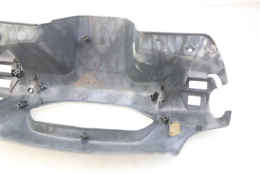 photo de COUVRE GUIDON ARRIERE PEUGEOT SV 125 (1991 - 1994)