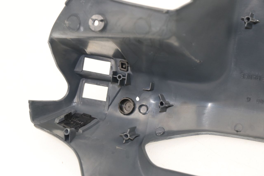 photo de COUVRE GUIDON ARRIERE PEUGEOT SV 50 (1992 - 2004)