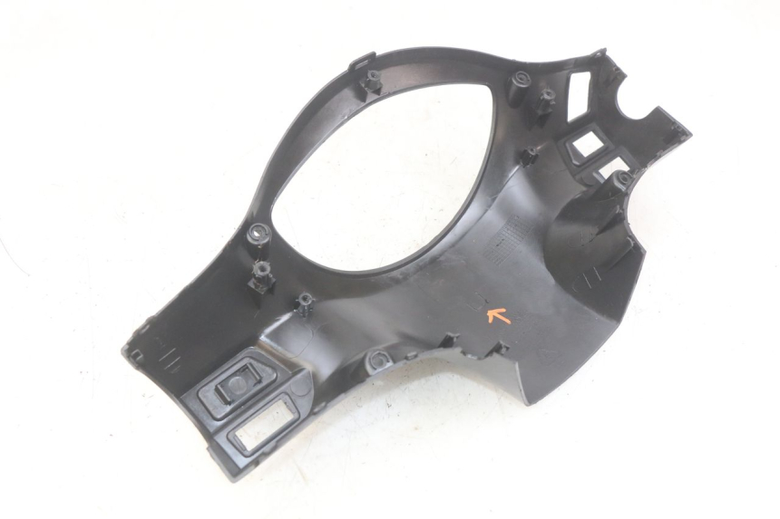 photo de COUVRE GUIDON ARRIERE PEUGEOT TWEET 4T 50 (2018 - 2020)