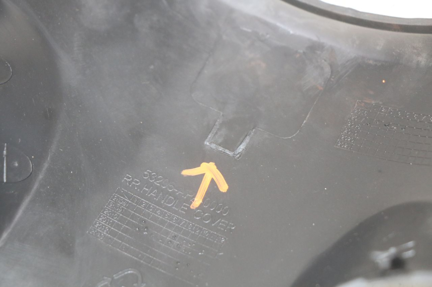 photo de COUVRE GUIDON ARRIERE PEUGEOT TWEET 4T 50 (2018 - 2020)