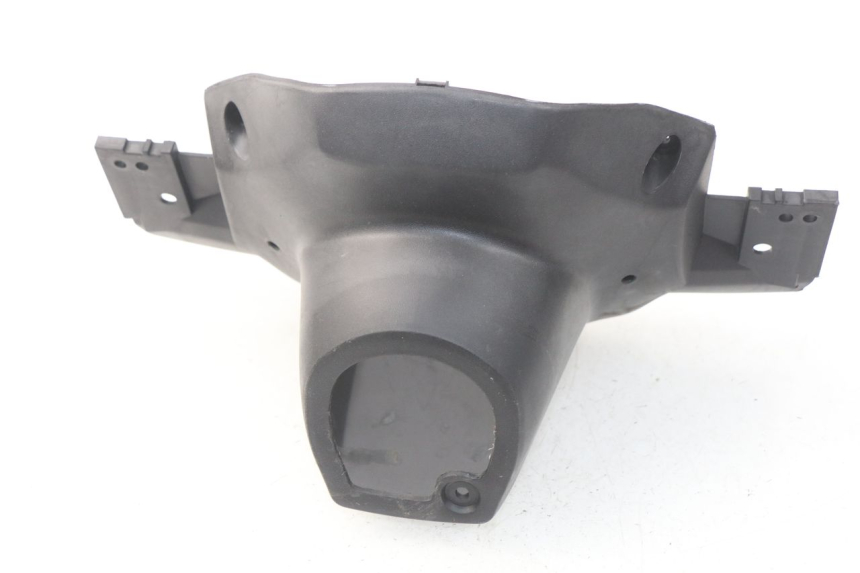 photo de COUVRE GUIDON ARRIERE PGO BIG MAX 50 (2001 - 2009)