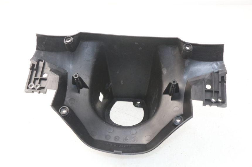photo de COUVRE GUIDON ARRIERE PGO BIG MAX 50 (2001 - 2009)