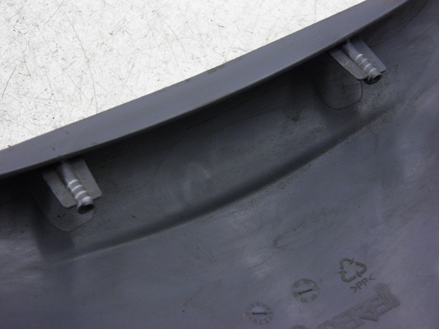 photo de COUVRE GUIDON ARRIERE PIAGGIO FLY 125 (2005 - 2012)