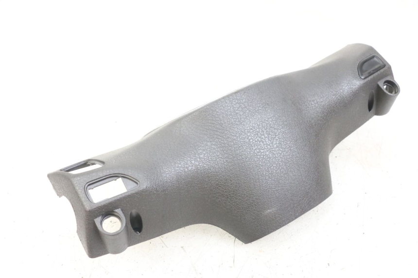 photo de COUVRE GUIDON ARRIERE PIAGGIO LIBERTY 125 (2009 - 2013)