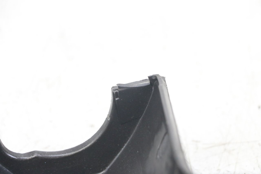 photo de COUVRE GUIDON ARRIERE PIAGGIO LIBERTY 125 (2009 - 2013)