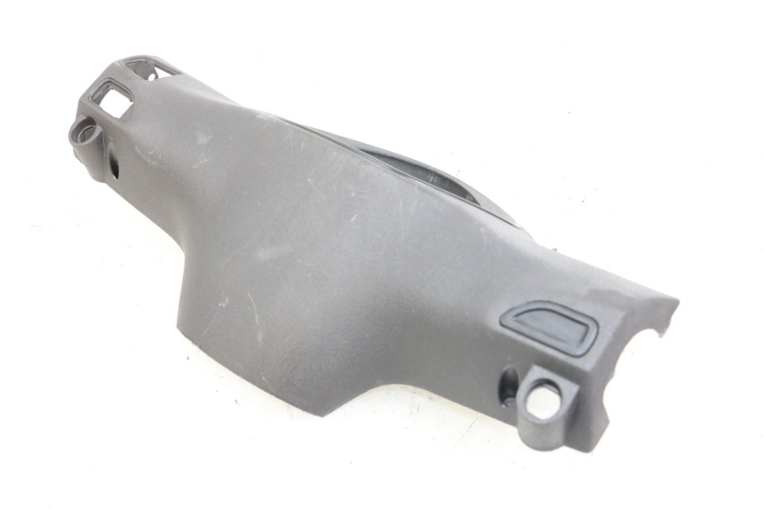 photo de COUVRE GUIDON ARRIERE PIAGGIO LIBERTY 4T 50 (2004 - 2008)