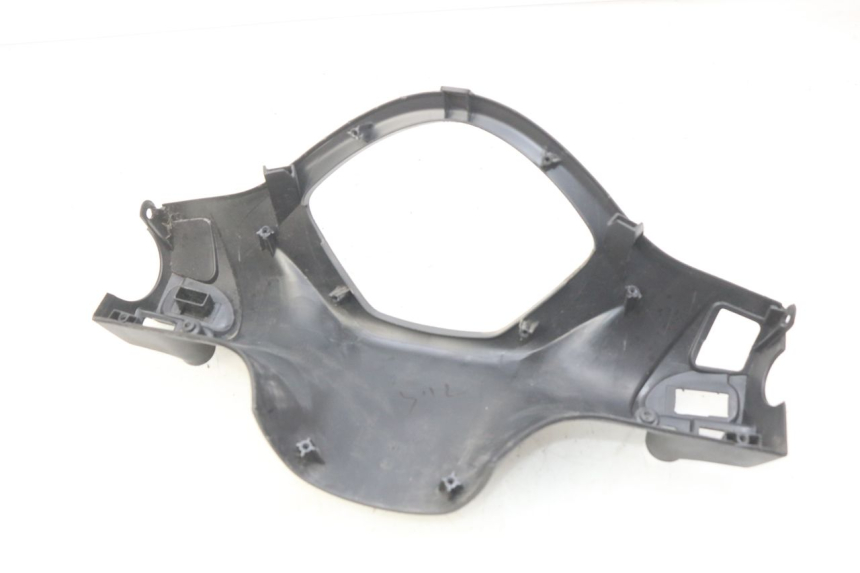 photo de COUVRE GUIDON ARRIERE PIAGGIO LIBERTY IGET 4T 50 (2015 - 2020)