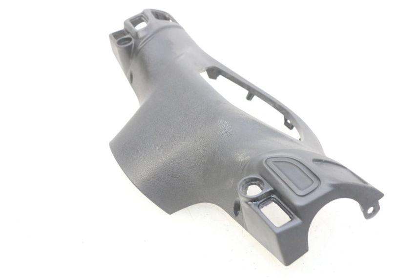 photo de COUVRE GUIDON ARRIERE PIAGGIO LIBERTY IGET 4T 50 (2015 - 2020)