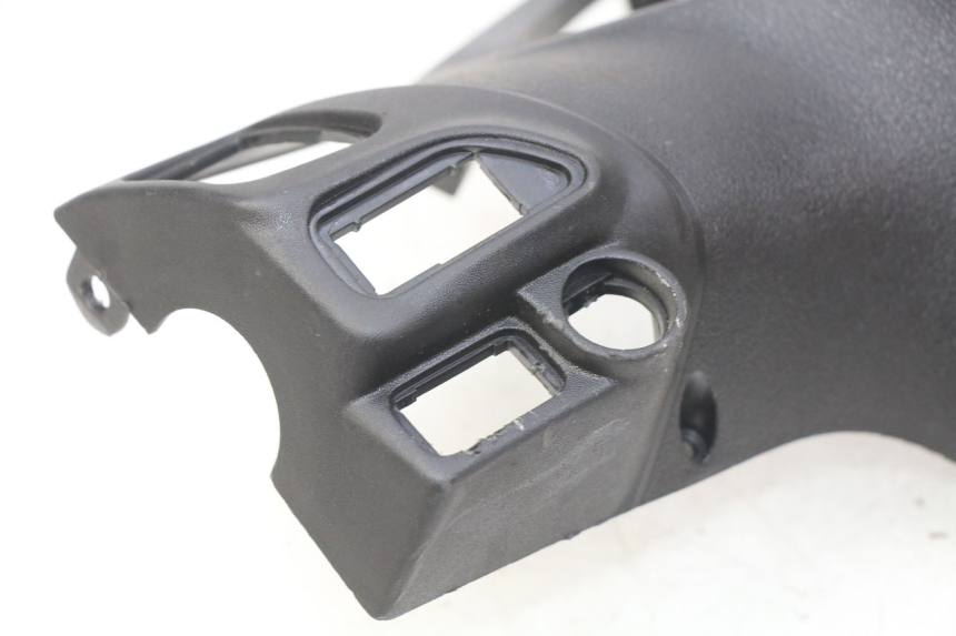 photo de COUVRE GUIDON ARRIERE PIAGGIO LIBERTY IGET 4T 50 (2015 - 2020)