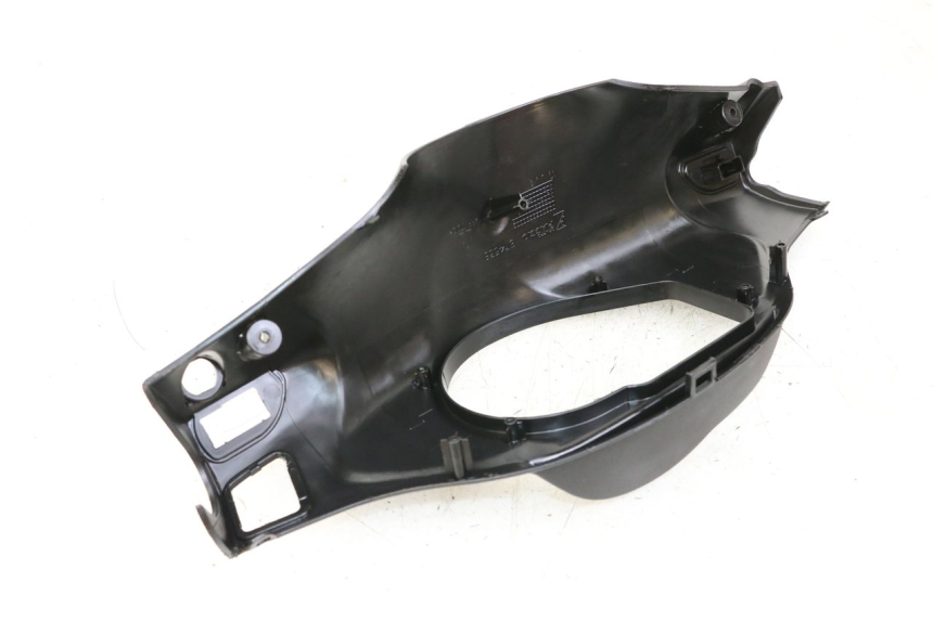 photo de COUVRE GUIDON ARRIERE PIAGGIO NRG POWER PUREJET 50 (2018 - 2021)