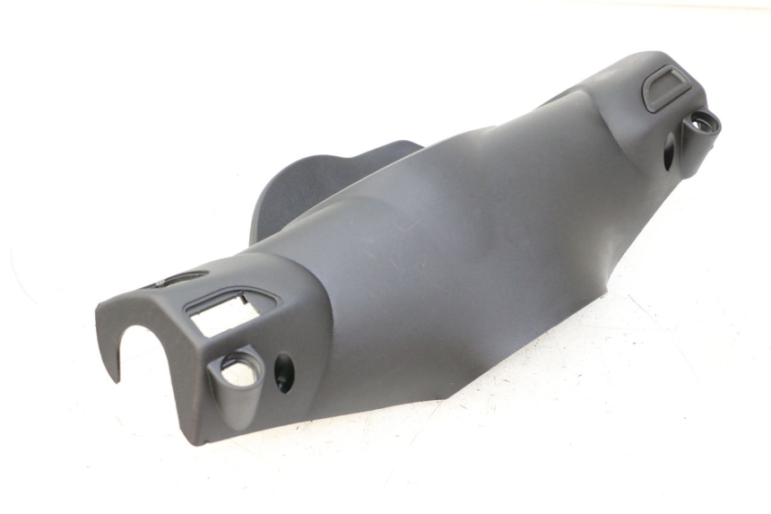 photo de COUVRE GUIDON ARRIERE PIAGGIO NRG POWER PUREJET 50 (2018 - 2021)