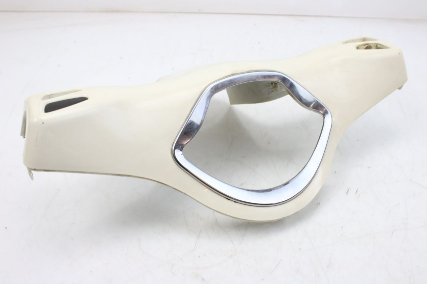 photo de COUVRE GUIDON ARRIERE PIAGGIO VESPA GTS IGET ABS 125 (2017 - 2023)