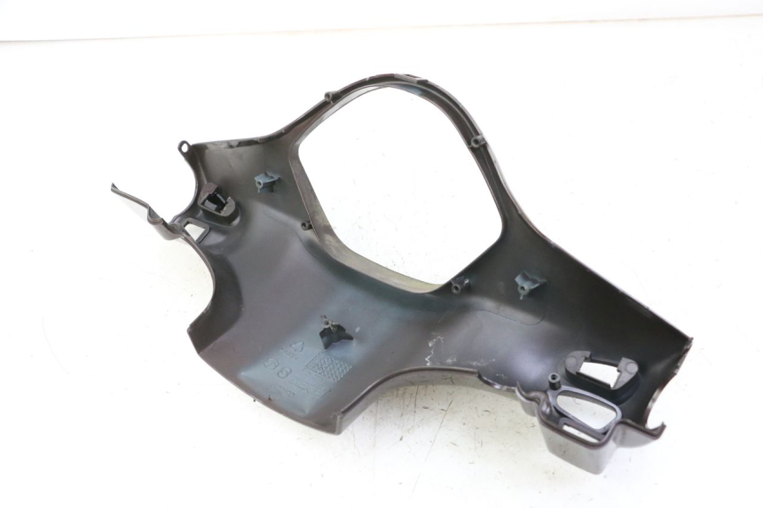 photo de COUVRE GUIDON ARRIERE PIAGGIO VESPA LX IE 125 (2010 - 2012)