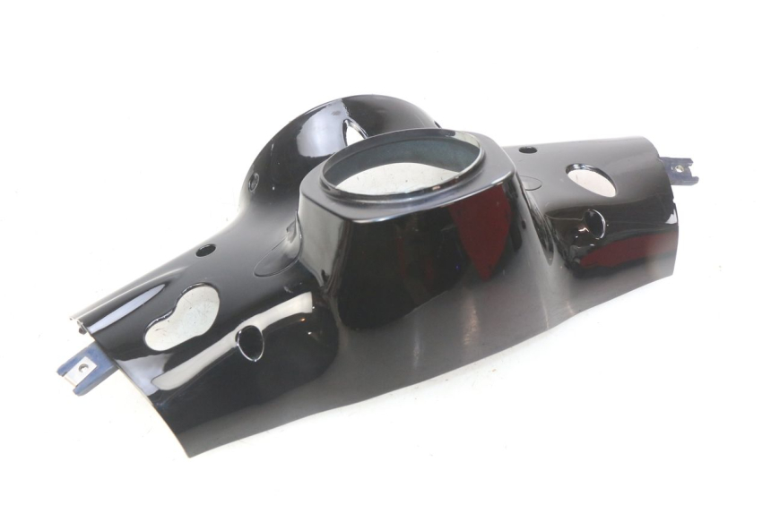 photo de COUVRE GUIDON ARRIERE PIAGGIO VESPA PRIMAVERA 2T 50 (2013 - 2018)