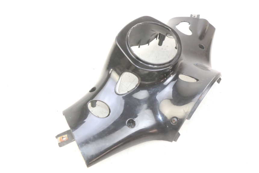 photo de COUVRE GUIDON ARRIERE PIAGGIO VESPA PRIMAVERA 2T 50 (2013 - 2018)