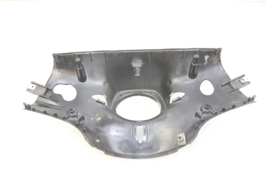 photo de COUVRE GUIDON ARRIERE PIAGGIO VESPA PRIMAVERA 2T 50 (2013 - 2018)