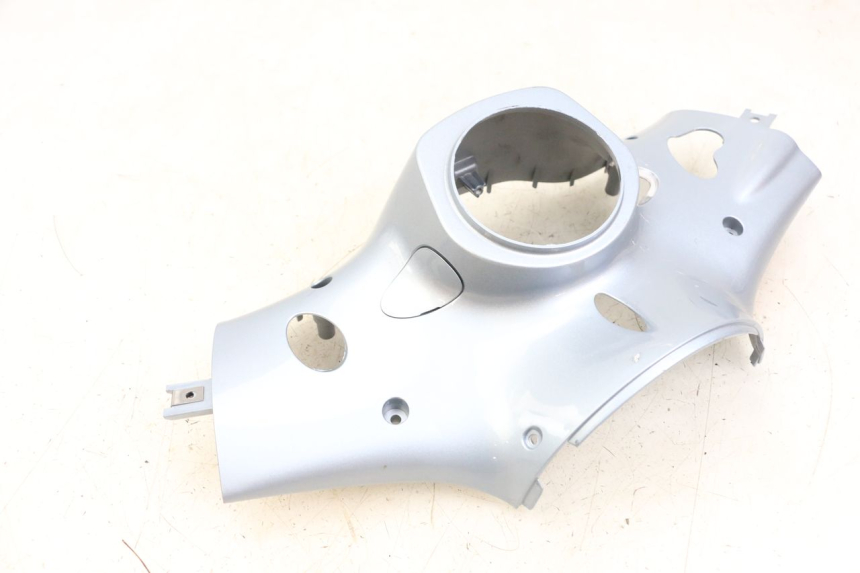 photo de COUVRE GUIDON ARRIERE PIAGGIO VESPA PRIMAVERA 4T 50 (2021 - 2024)