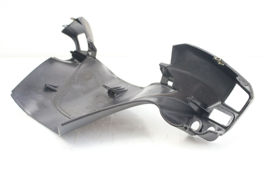 photo de COUVRE GUIDON ARRIERE PIAGGIO X9 EVOLUTION 125 (2003 - 2007)