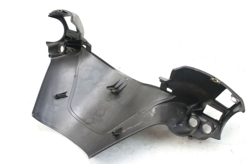 photo de COUVRE GUIDON ARRIERE PIAGGIO X9 EVOLUTION 125 (2003 - 2007)