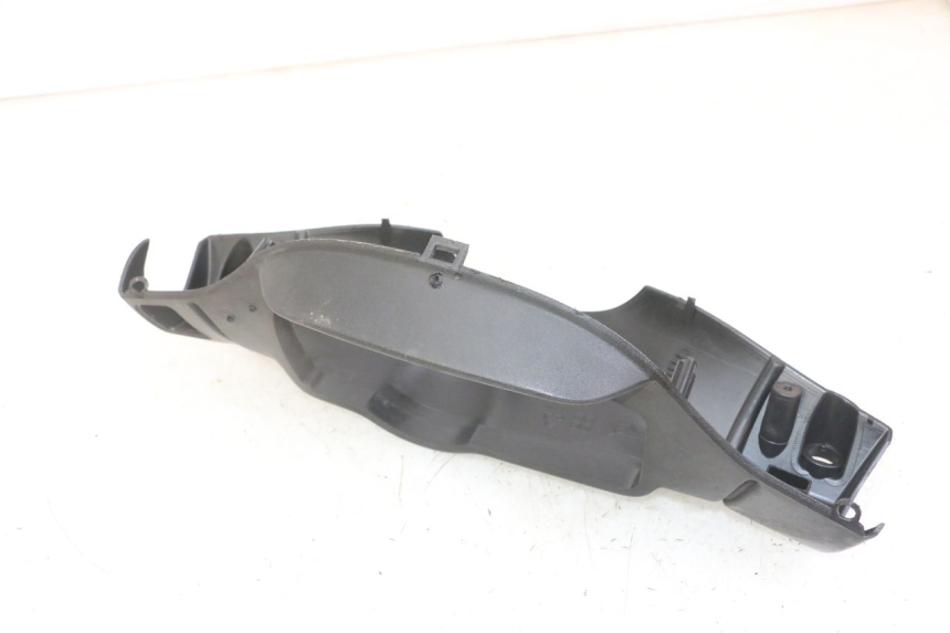 photo de COUVRE GUIDON ARRIERE GILERA RUNNER SL 50 (2006 - 2009)