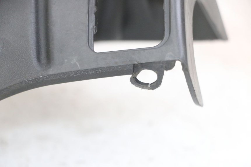 photo de COUVRE GUIDON ARRIERE GILERA RUNNER SL 50 (2006 - 2009)