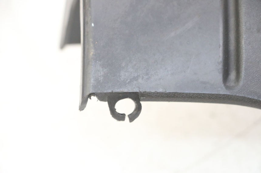 photo de COUVRE GUIDON ARRIERE GILERA RUNNER SL 50 (2006 - 2009)