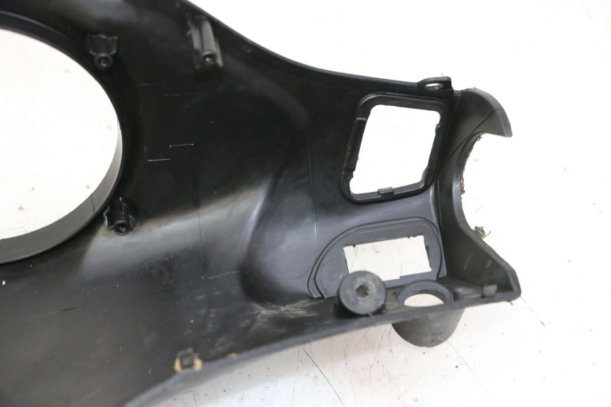 photo de COUVRE GUIDON ARRIERE GILERA RUNNER SP 50 (2009 - 2017)