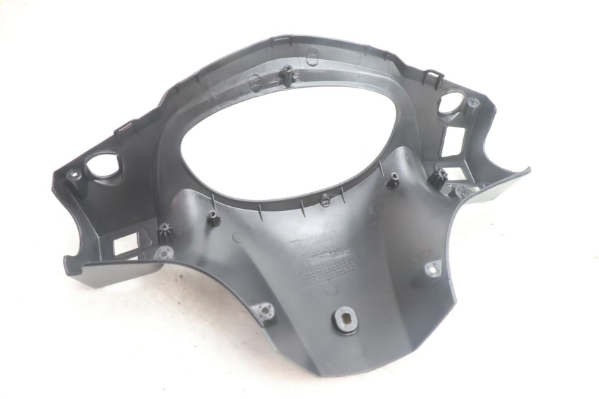 photo de COUVRE GUIDON ARRIERE JM MOTORS SANTANA EVO 50 (2024 - 2026) - Zoom état d’usage