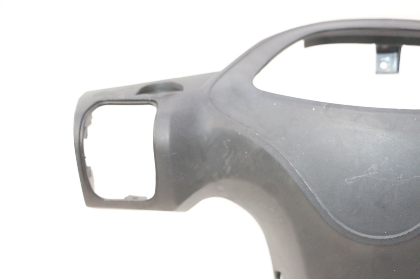 photo de COUVRE GUIDON ARRIERE JM MOTORS SANTANA 50 (2014 - 2023) - État de surface