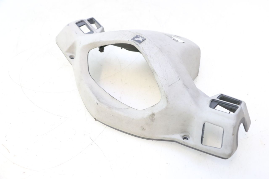 photo de COUVRE GUIDON ARRIERE HONDA SCV LEAD 100 (2003 - 2007) - Pièce contrôlée