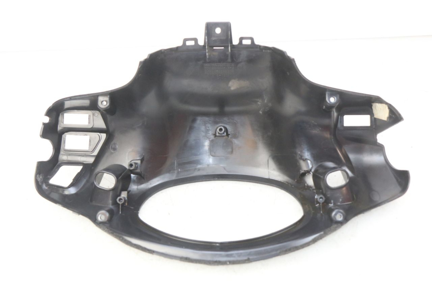 photo de COUVRE GUIDON ARRIERE SUZUKI SIXTEEN 125 (2008 - 2010)