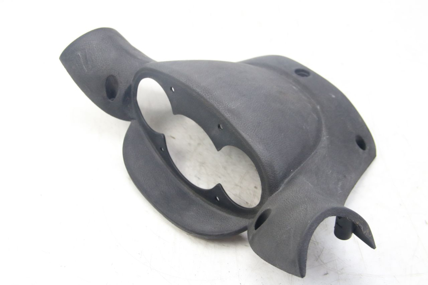 photo de COUVRE GUIDON ARRIERE MBK SKYLINER 125 (1998 - 2001)