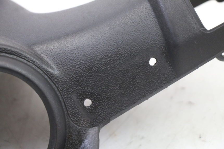 photo de COUVRE GUIDON ARRIERE APRILIA SR 2T 50 (2018 - 2022)