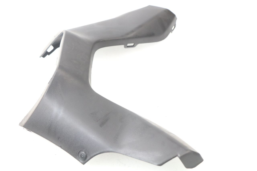 photo de COUVRE GUIDON ARRIERE SUZUKI AN BURGMAN 400 (2006 - 2010)