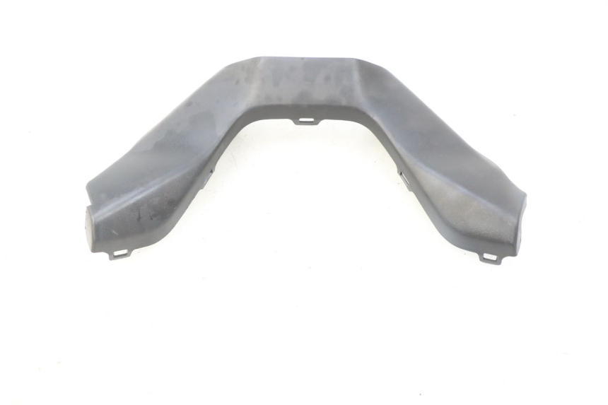 photo de COUVRE GUIDON ARRIERE SUZUKI AN BURGMAN 400 (2006 - 2010)