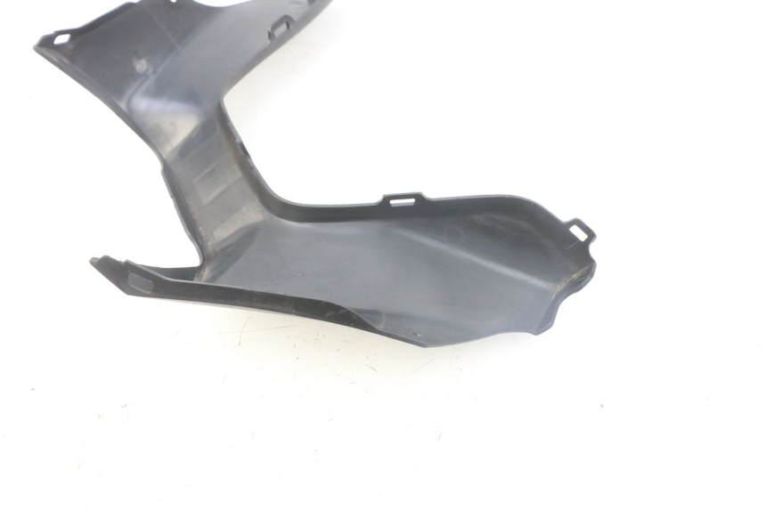 photo de COUVRE GUIDON ARRIERE SUZUKI AN BURGMAN 400 (2006 - 2010)