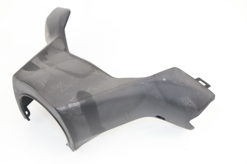 photo de COUVRE GUIDON ARRIERE SUZUKI BURGMAN 125 (2007 - 2014)