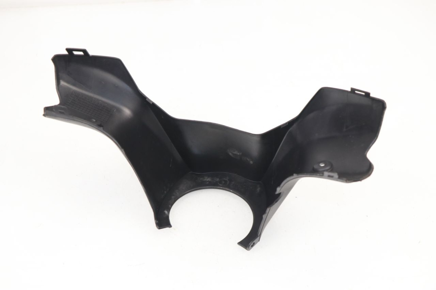 photo de COUVRE GUIDON ARRIERE SUZUKI BURGMAN 125 (2007 - 2014)