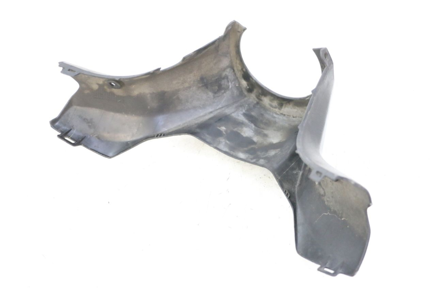 photo de COUVRE GUIDON ARRIERE SUZUKI BURGMAN 125 (2015 - 2017)